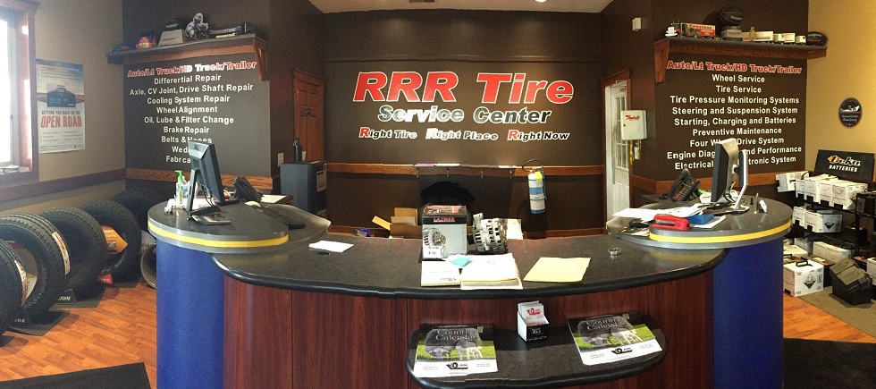 RRR Tire Service Center front desk